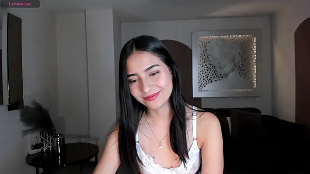 Snapshot of LucieMartin chatting on 02/22/26, 05:11 LucieMartin online show from 02/22/26, 05:11