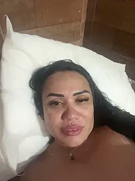 Snapshot of Deyseprado35 chatting on 02/23/26, 09:12 Deyseprado35 online show from 02/23/26, 09:12