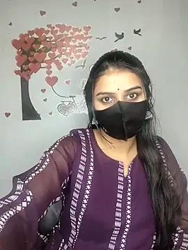 Snapshot of Alix_cuti chatting on 02/10/26, 06:12 Alix cuti online show from 02/10/26, 06:12