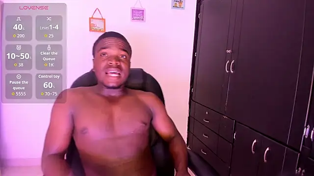 Snapshot of Ben_Castro_ chatting on 02/17/26, 08:37 Ben Castro online show from 02/17/26, 08:37