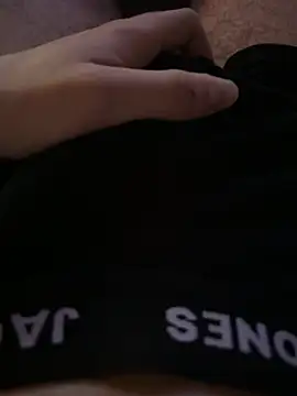 kev1n04 online show from 04/19/26, 12:26