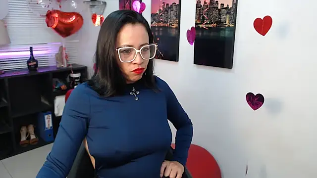 Snapshot of Milfangel1 chatting on 02/15/26, 12:03 Milfangel1 online show from 02/15/26, 12:03