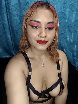zoe love18 online show from 02/12/26, 12:38