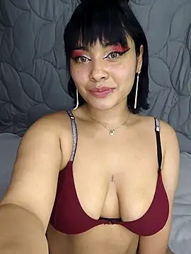 zoe love18 online show from 04/10/26, 03:56