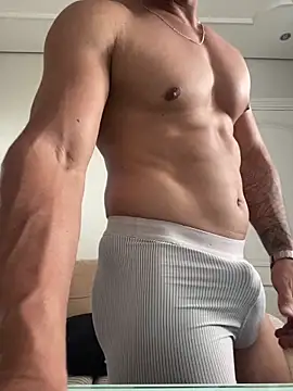 pbocam online show from 04/15/26, 06:15