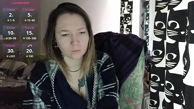 Snapshot of Ozalin_ chatting on 02/10/26, 09:24 Ozalin online show from 02/10/26, 09:24