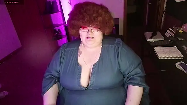 RileySynn online show from 04/19/26, 06:02