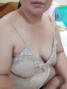 Yummyamasha online show from 05/25/26, 01:17