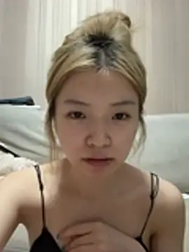 Rabbit-15 online show from 06/24/26, 01:10