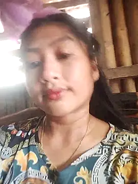 SweetKirsten69 online show from 04/02/26, 01:47