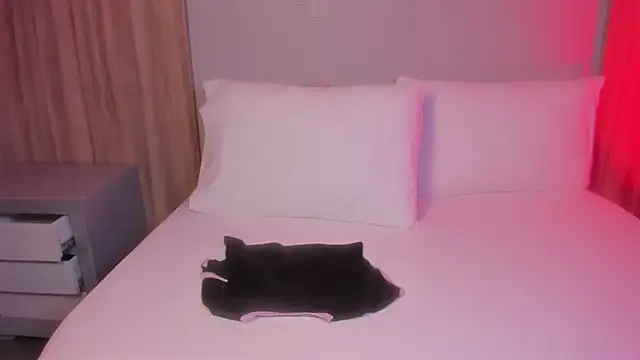 sophia solerr online show from 05/15/26, 02:46