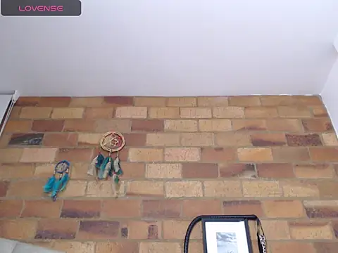 Snapshot of Girl_Bondage chatting on 02/11/26, 01:05 Girl Bondage online show from 02/11/26, 01:05