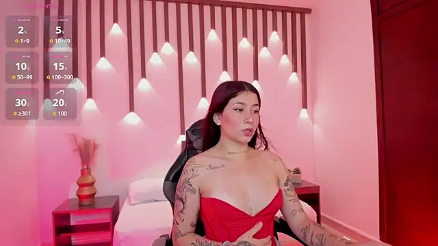 charlottee27  online show from 04/19/26, 02:11