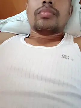 Snapshot of Mumbai_handsom92 chatting on 02/15/26, 08:13 Mumbai handsom92 online show from 02/15/26, 08:13