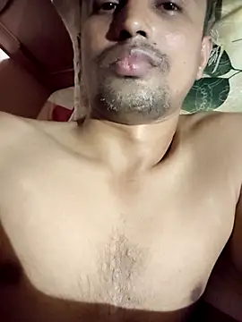 Mumbai handsom92 online show from 06/03/26, 06:46