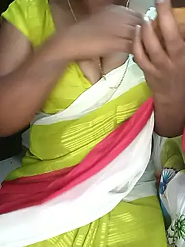 Snapshot of Chinnima143 chatting on 02/18/26, 04:36 Chinnima143 online show from 02/18/26, 04:36