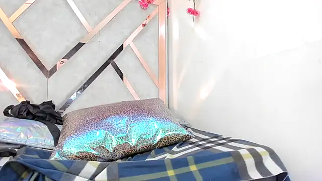 Geminis    online show from 03/21/26, 08:19