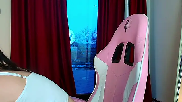 LunaAllure online show from 02/05/26, 03:38