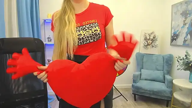 CharlotteKerti online show from 03/25/26, 12:55