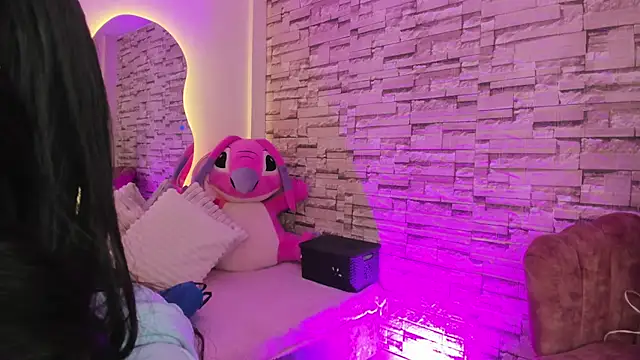 Elarossie online show from 03/24/26, 01:21