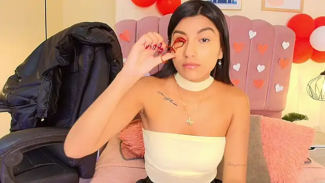 Ateneaaa  online show from 02/18/26, 07:32