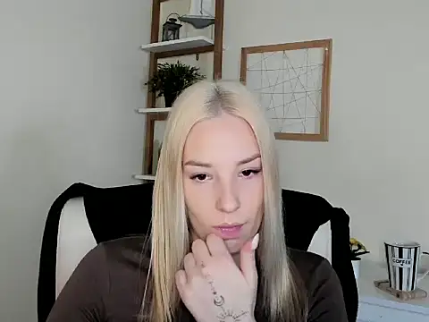 VelvetAngela online show from 02/06/26, 07:02