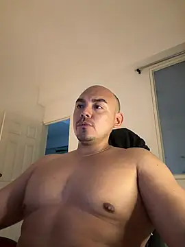 Snapshot of eros_colby chatting on 06/02/26, 03:30 eros colby online show from 06/02/26, 03:30