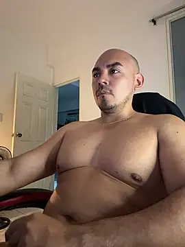 Snapshot of eros_colby chatting on 07/01/26, 02:02 eros colby online show from 07/01/26, 02:02