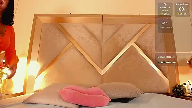 LaraandAxel online show from 02/25/26, 07:56