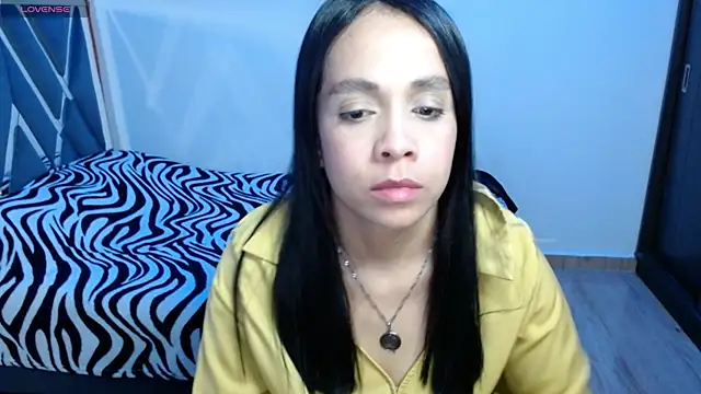 paula lopez   online show from 05/21/26, 11:01