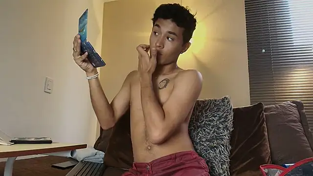 Snapshot of Damon_Salvarote_S chatting on 02/10/26, 07:40 Damon Salvarote S online show from 02/10/26, 07:40