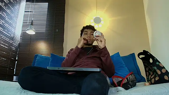 Damon Salvarote S online show from 03/25/26, 01:06