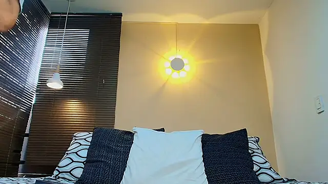 Damon Salvarote S online show from 04/10/26, 07:18