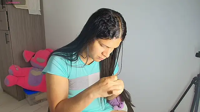 alys love online show from 03/27/26, 04:18