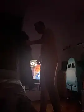 io1Elian online show from 04/08/26, 04:34