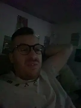 io1Elian online show from 04/12/26, 03:28