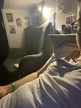 io1Elian online show from 04/13/26, 10:48