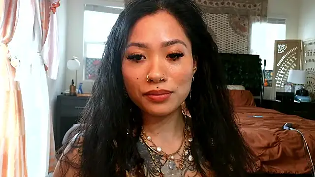 Snapshot of 222goddess444you chatting on 02/19/26, 05:31 222goddess444you online show from 02/19/26, 05:31