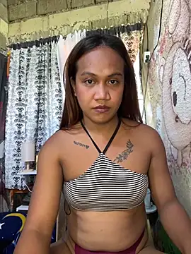 Queen-barbie online show from 03/16/26, 06:17