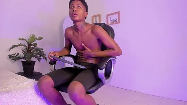 Snapshot of im_oleiderr chatting on 02/28/26, 04:24 im oleiderr online show from 02/28/26, 04:24