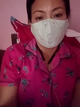 Snapshot of neha0882 chatting on 02/04/26, 07:14 neha0882 online show from 02/04/26, 07:14