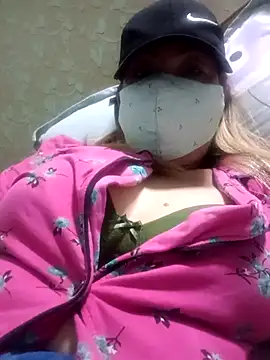 Snapshot of neha0882 chatting on 02/05/26, 04:00 neha0882 online show from 02/05/26, 04:00