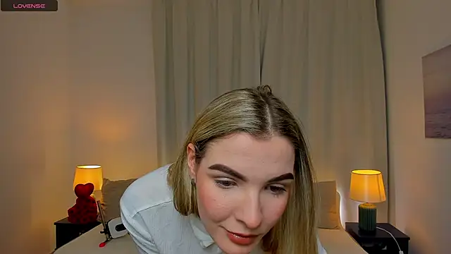 SinLuna  online show from 02/20/26, 04:40