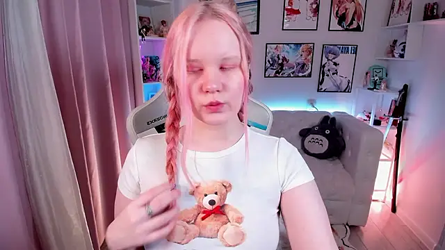 AnnieVibe online show from 03/14/26, 05:40