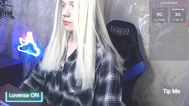 Shiny Victoria online show from 05/06/26, 11:26