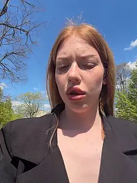 Jean Graay online show from 04/17/26, 10:18