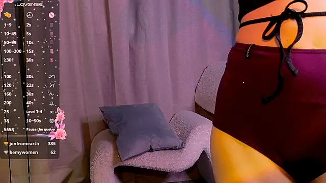 NicoleLuxe online show from 03/22/26, 07:06