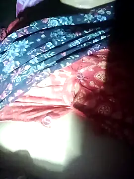 Royal hotti0011 online show from 05/15/26, 05:09