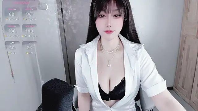 Snapshot of 77-rororo chatting on 02/28/26, 04:46 77-rororo online show from 02/28/26, 04:46