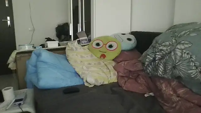 vitalik66679 online show from 02/12/26, 06:19